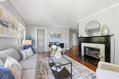 535 Pierce #5203, Albany, CA 94706 - Photo 3