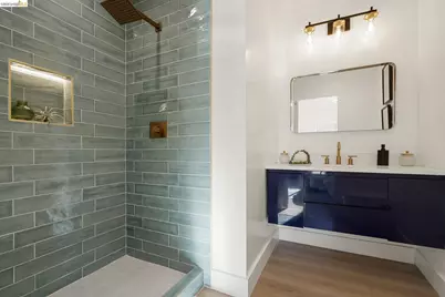 2151 Santa Rita St, Oakland, CA 94601 - Photo 19