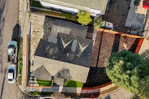 2151 Santa Rita St, Oakland, CA 94601 - Photo 45