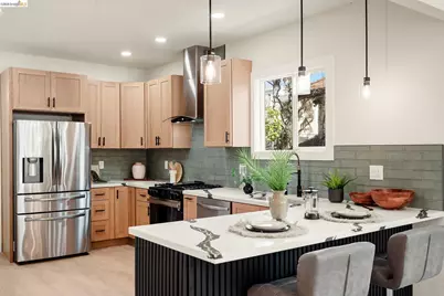 760 53rd St, Oakland, CA 94609 - Photo 13