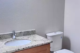 23 Raintree Ct, Hayward, CA 94544 - Photo 9