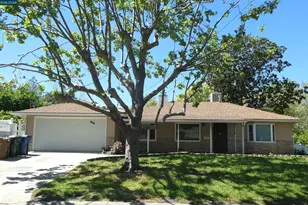 1906 Carolyn Dr, Pleasant Hill, CA 94523 - Photo 1