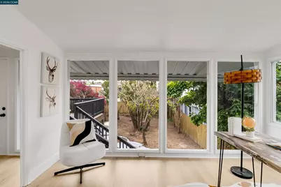 4152 Howe St, Oakland, CA 94611 - Photo 13