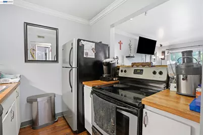 490 Civic Dr #305, Walnut Creek, CA 94596 - Photo 7