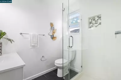 3583 Dumbarton St, Concord, CA 94519 - Photo 37