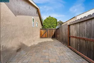 3583 Dumbarton St, Concord, CA 94519 - Photo 43