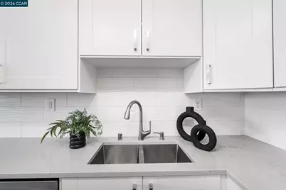 3583 Dumbarton St, Concord, CA 94519 - Photo 25