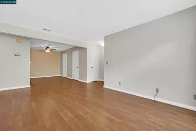 5020 Valley Crest Dr #110, Concord, CA 94521 - Photo 7