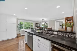 285 Apollo Way, Pleasant Hill, CA 94523 - Photo 15