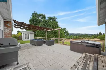 285 Apollo Way, Pleasant Hill, CA 94523 - Photo 33