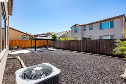 661 Longmont Dr, Oakley, CA 94561 - Photo 35