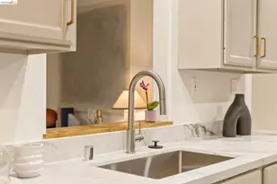 20111 Ridge Ct, Castro Valley, CA 94546 - Photo 11