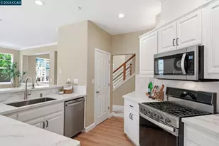 1807 Altamont Cir, Livermore, CA 94551 - Photo 11