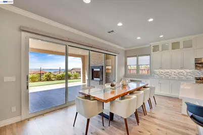 128 Dunfirth Ct, Hayward, CA 94542 - Photo 7