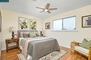 884 Serrana Ct, Pittsburg, CA 94565 - Photo 11