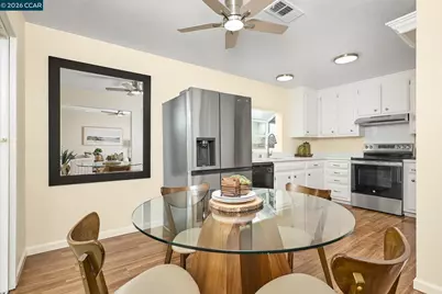 884 Serrana Ct, Pittsburg, CA 94565 - Photo 9