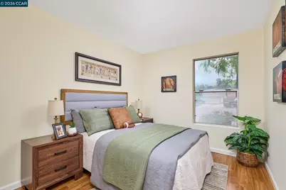 884 Serrana Ct, Pittsburg, CA 94565 - Photo 15