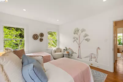 1362 Trestle Glen Rd., Oakland, CA 94610 - Photo 23