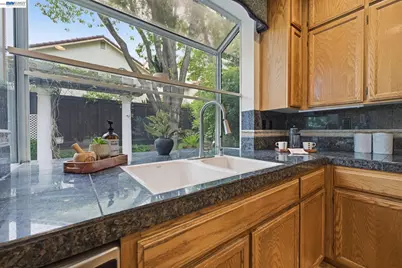 2260 Redington Dr, Tracy, CA 95377 - Photo 15