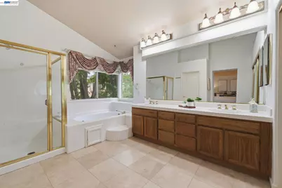 2260 Redington Dr, Tracy, CA 95377 - Photo 31