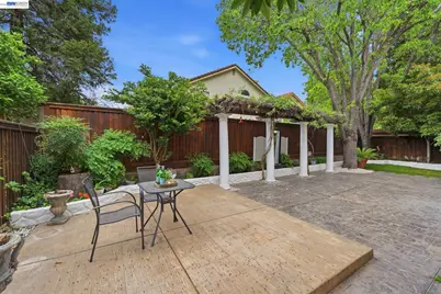 2260 Redington Dr, Tracy, CA 95377 - Photo 39