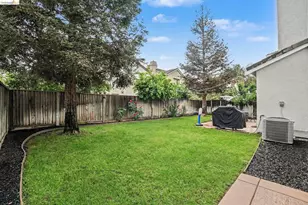 241 Yellow Rose Cir, Oakley, CA 94561 - Photo 29