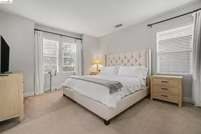 241 Yellow Rose Cir, Oakley, CA 94561 - Photo 19