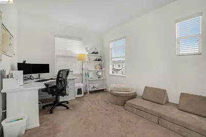 241 Yellow Rose Cir, Oakley, CA 94561 - Photo 17