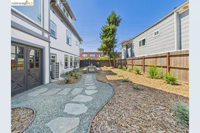 2602 Adeline St, Oakland, CA 94607 - Photo 41