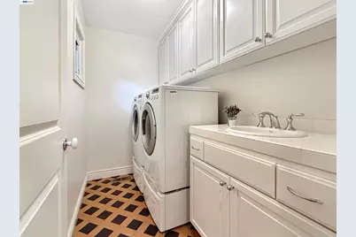 1209 Rimer Dr, Moraga, CA 94556 - Photo 11