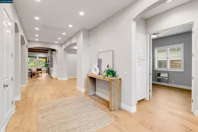 8705 Morgan Creek Ln, Roseville, CA 95747 - Photo 9