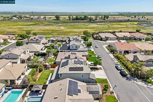 9253 Shearwater Cir, Discovery Bay, CA 94505 - Photo 41