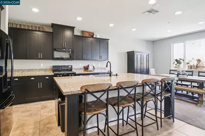 9253 Shearwater Cir, Discovery Bay, CA 94505 - Photo 9