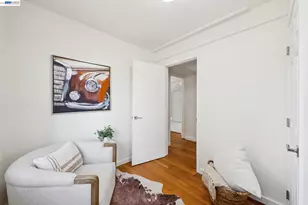 39 Chatsworth Ct, Oakland, CA 94611 - Photo 47