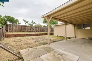 701 Shannon Dr, Suisun City, CA 94585 - Photo 19