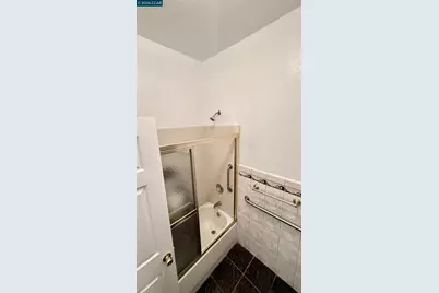 411 Vienna Street, San Francisco, CA 94112 - Photo 17