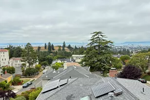 135 Alta Rd, Oakland, CA 94618 - Photo 35