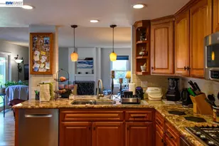 466 Crystalline Dr, Fremont, CA 94539 - Photo 21