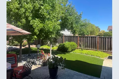 466 Crystalline Dr, Fremont, CA 94539 - Photo 5