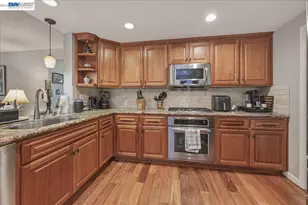 466 Crystalline Dr, Fremont, CA 94539 - Photo 13