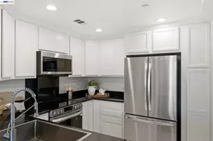 49002 Cinnamon Ferm Common, Fremont, CA 94539 - Photo 13