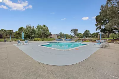 1130 Fontana Drive, Alameda, CA 94502 - Photo 59