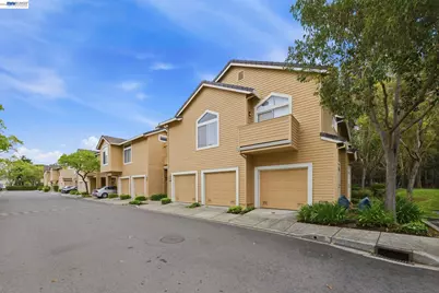 5246 Tacoma Cmn, Fremont, CA 94555 - Photo 3