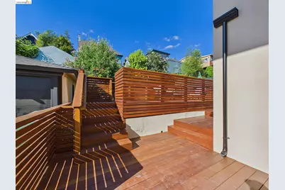 714 Walavista Ave, Oakland, CA 94610 - Photo 37