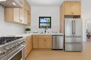 714 Walavista Ave, Oakland, CA 94610 - Photo 31