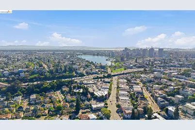 714 Walavista Ave, Oakland, CA 94610 - Photo 47