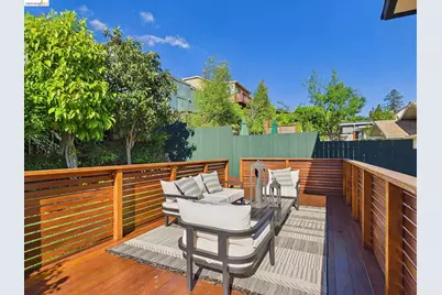 714 Walavista Ave, Oakland, CA 94610 - Photo 39