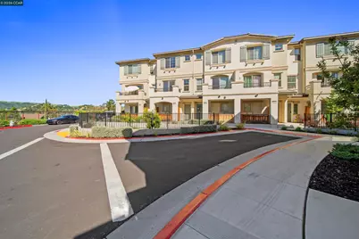 313 Laurel Knoll Dr, Martinez, CA 94553 - Photo 35