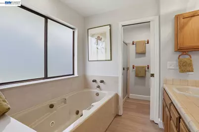 2513 Chateau Way, Livermore, CA 94550 - Photo 29