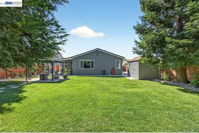 469 Monte Oro St, Manteca, CA 95337 - Photo 17